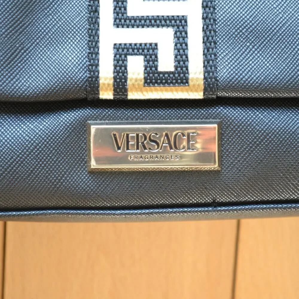Versace step out